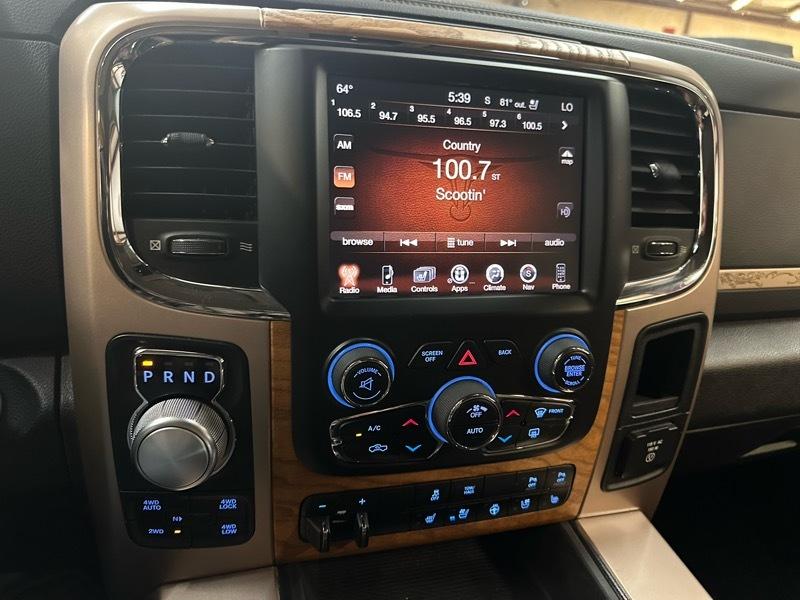 RAM 1500 Longhorn 4x4 Crew Cab 5'7" Box 2015