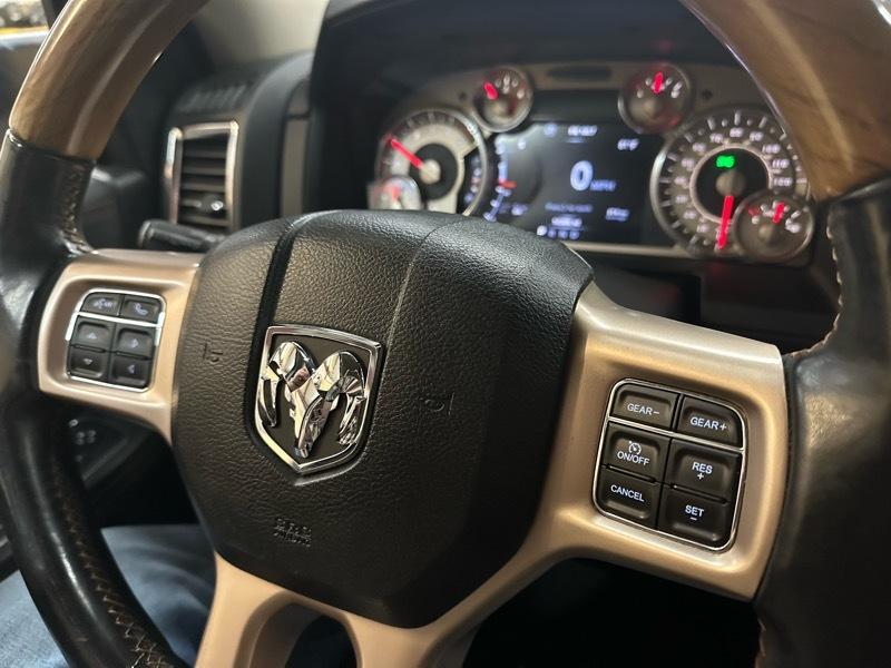 RAM 1500 Longhorn 4x4 Crew Cab 5'7" Box 2015