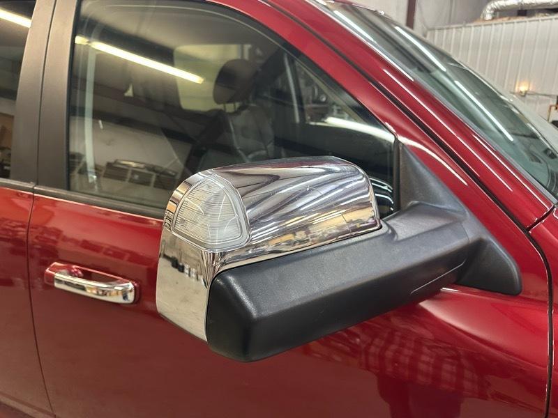 RAM 1500 Longhorn 4x4 Crew Cab 5'7" Box 2015