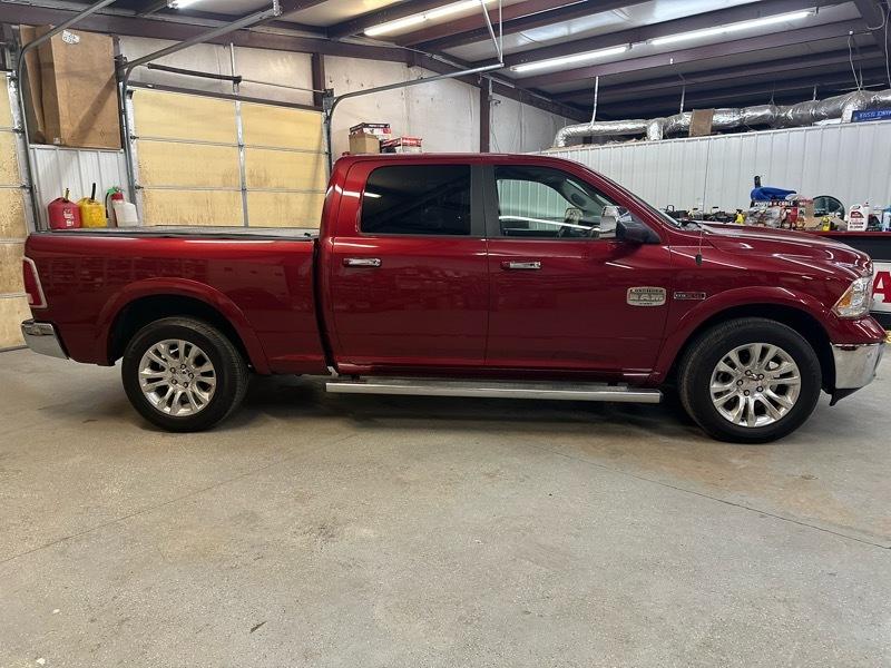 RAM 1500 Longhorn 4x4 Crew Cab 5'7" Box 2015