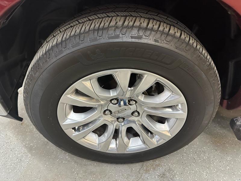 RAM 1500 Longhorn 4x4 Crew Cab 5'7" Box 2015