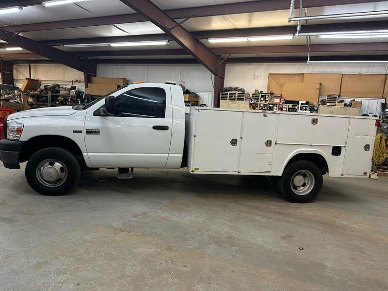 Dodge Ram 3500 Regular Cab 2WD 2007