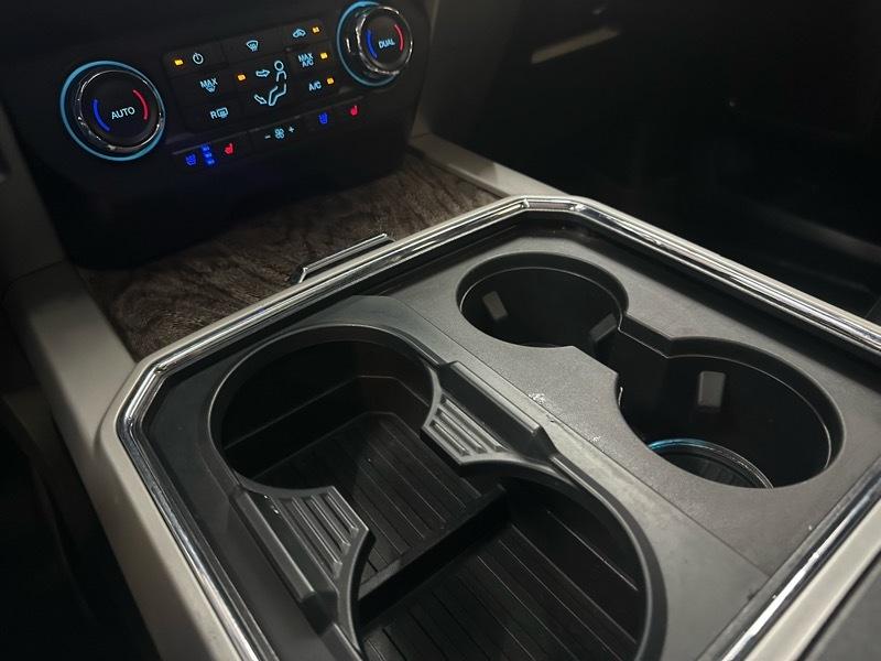 Ford F-250 SD Lariat Crew Cab 4WD 2019