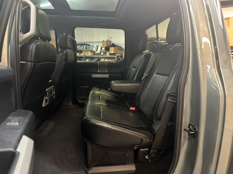 Ford F-250 SD Lariat Crew Cab 4WD 2019