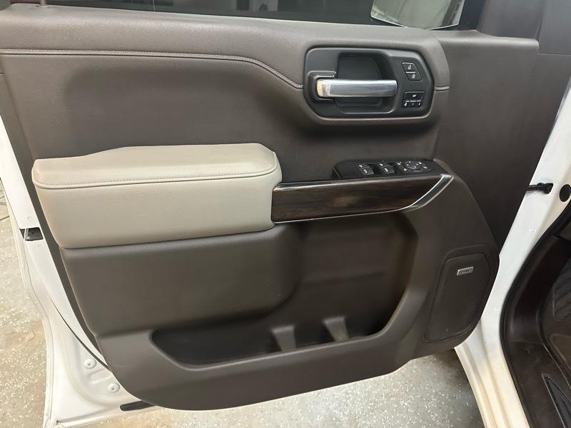 GMC Sierra 1500 SLT Crew Cab 4WD SWB 2020