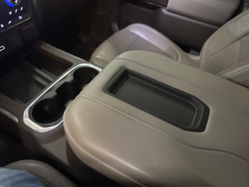 GMC Sierra 1500 SLT Crew Cab 4WD SWB 2020