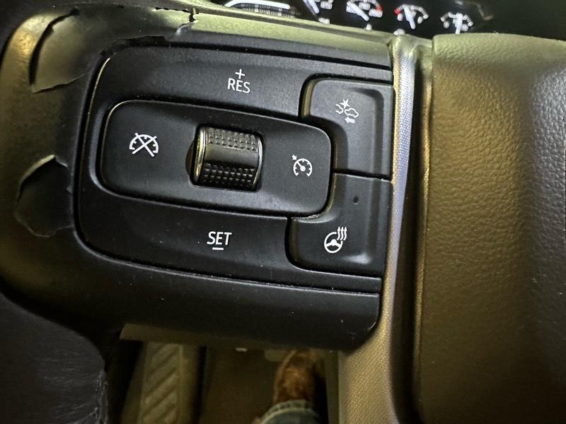 GMC Sierra 1500 SLT Crew Cab 4WD SWB 2020