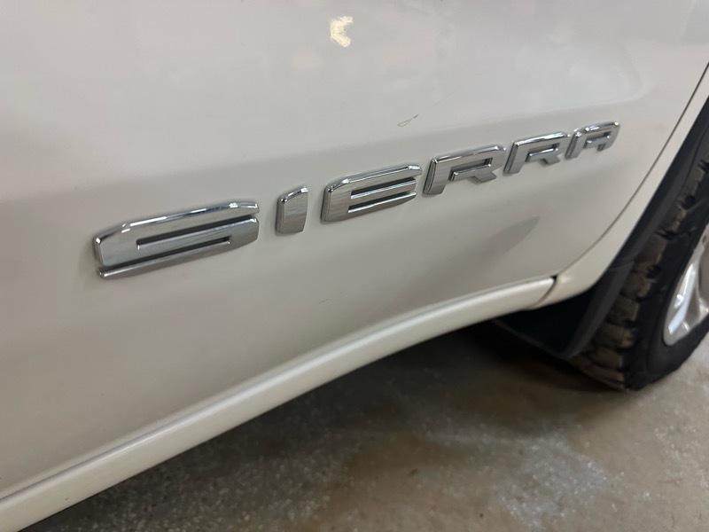 GMC Sierra 1500 SLT Crew Cab 4WD SWB 2020