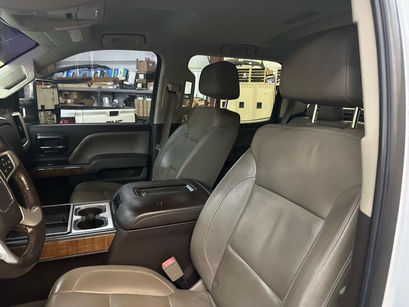 GMC Sierra 2500HD SLT Crew Cab Short Bed 4WD 2016