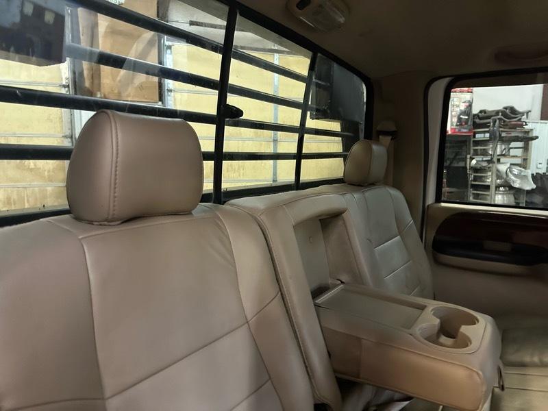 Ford F-550 Crew Cab DRW 2WD 2006