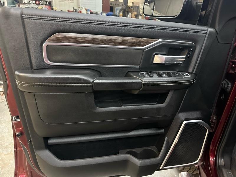 RAM 2500 Laramie Crew Cab SWB 4WD 2020