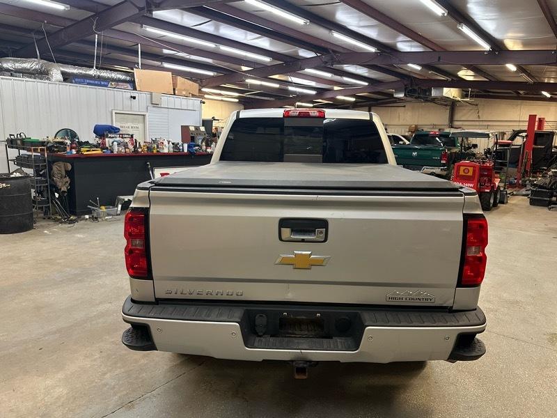 Chevrolet Silverado 1500 High Country Crew Cab Short Box 4WD 2014