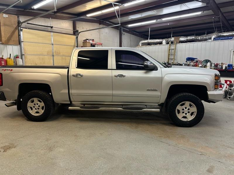 Chevrolet Silverado 1500 High Country Crew Cab Short Box 4WD 2014