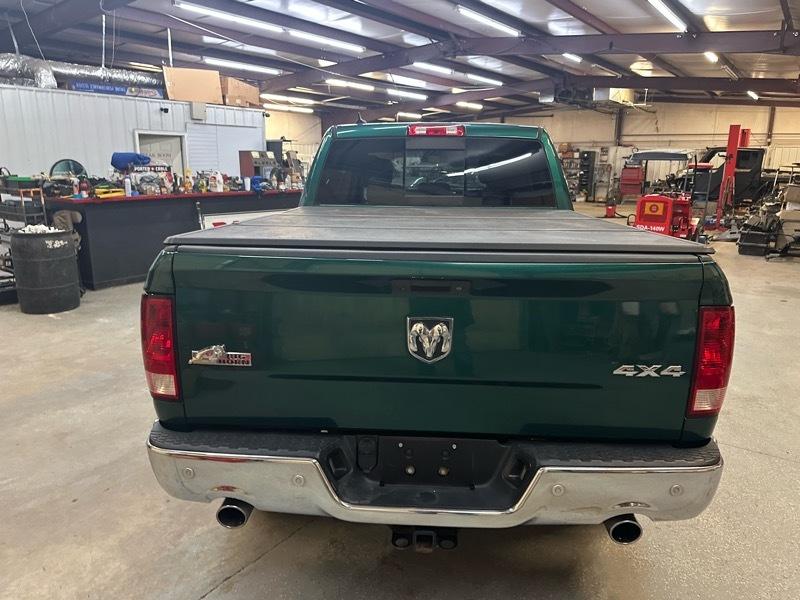 RAM 1500 Big Horn Crew Cab 4WD SWB 2016