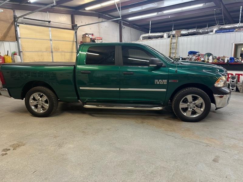 RAM 1500 Big Horn Crew Cab 4WD SWB 2016