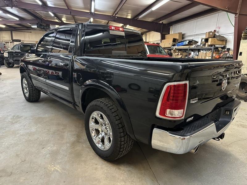 RAM 1500 Laramie Crew Cab SWB 4WD 2018