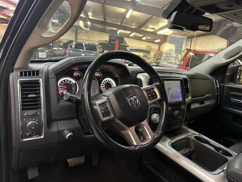 RAM 1500 Laramie Crew Cab SWB 4WD 2018
