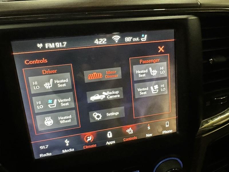 RAM 1500 Laramie Crew Cab SWB 4WD 2018
