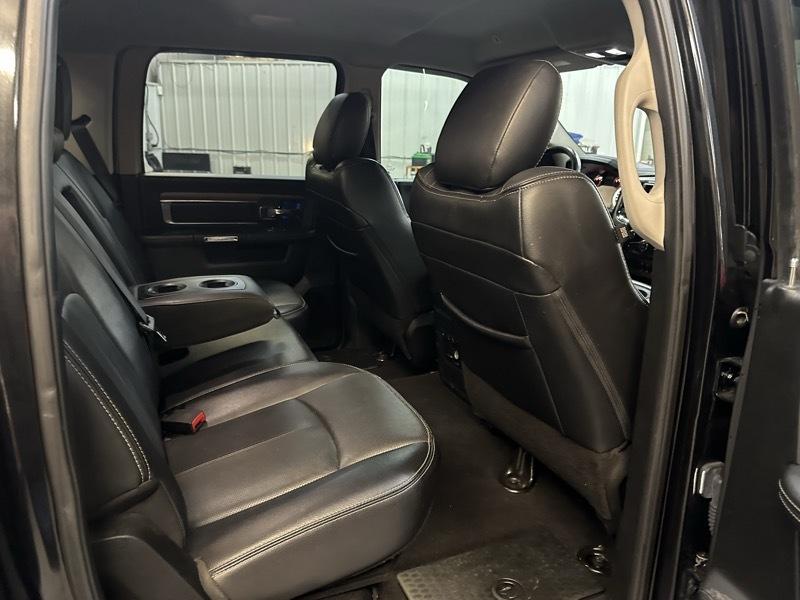 RAM 1500 Laramie Crew Cab SWB 4WD 2018