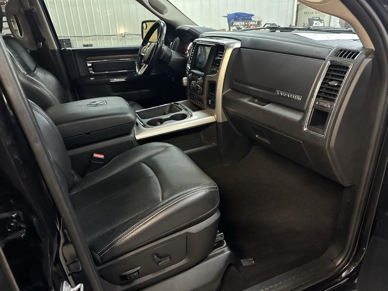 RAM 1500 Laramie Crew Cab SWB 4WD 2018