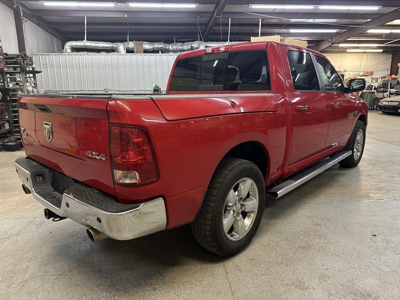 RAM 1500 Big Horn Crew Cab 4WD SWB 2013