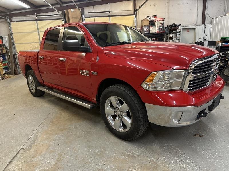 RAM 1500 Big Horn Crew Cab 4WD SWB 2013