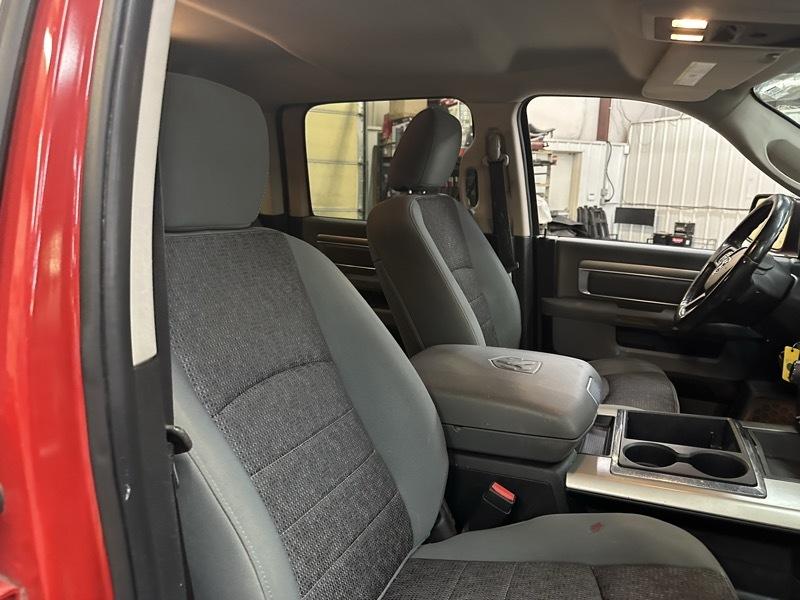 RAM 1500 Big Horn Crew Cab 4WD SWB 2013