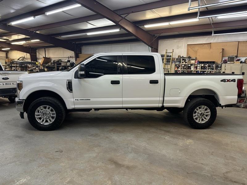 Ford F-250 SD XLT Crew Cab SWB 4WD 2019