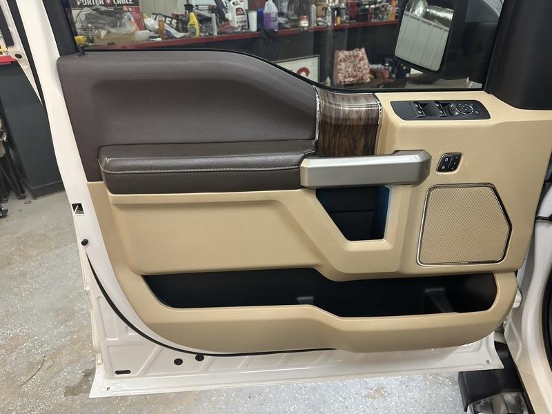 Ford F-150 Lariat SuperCrew Short Box 4WD 2018