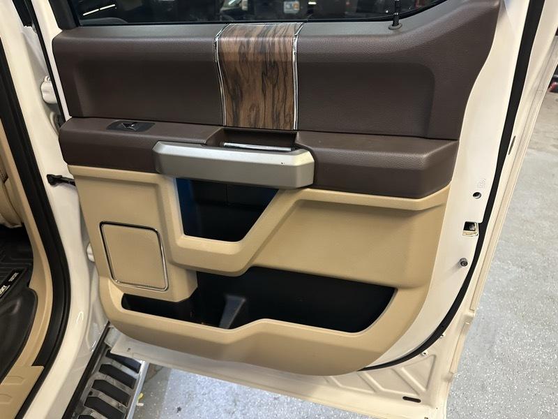 Ford F-150 Lariat SuperCrew Short Box 4WD 2018