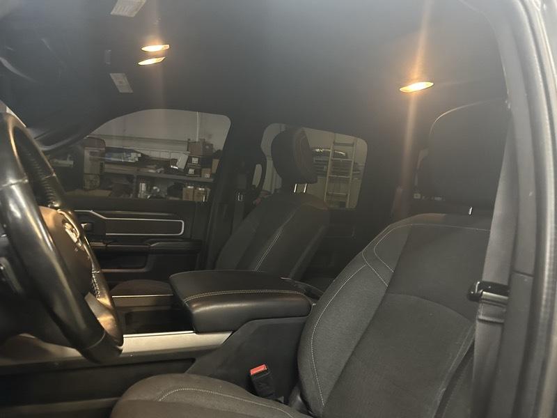 RAM 2500 Big Horn Crew Cab 4WD SWB 2019