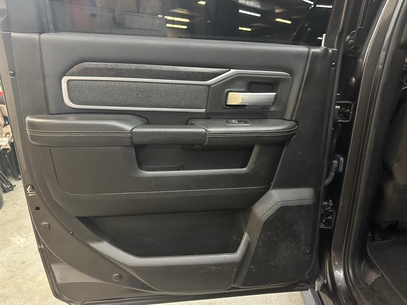 RAM 2500 Big Horn Crew Cab 4WD SWB 2019