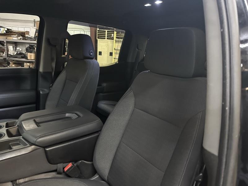 Chevrolet Silverado 1500 Z71 Crew Cab 4WD 2020