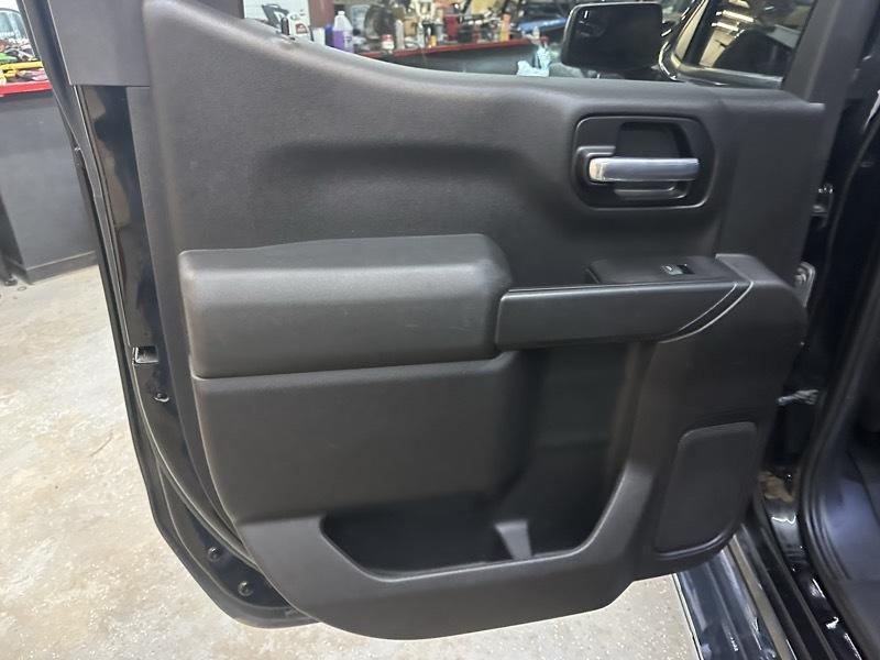 Chevrolet Silverado 1500 Z71 Crew Cab 4WD 2020