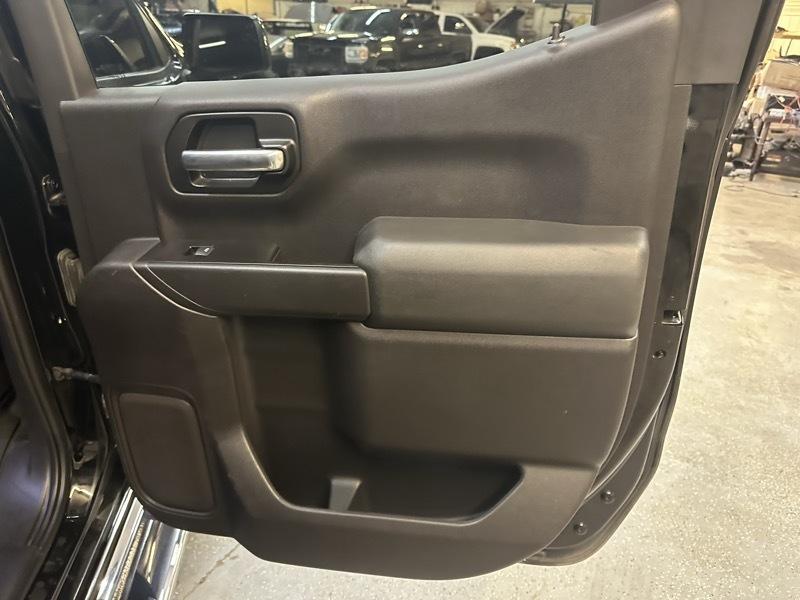 Chevrolet Silverado 1500 Z71 Crew Cab 4WD 2020