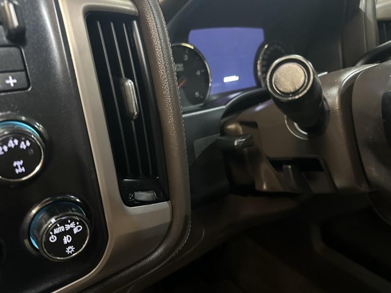 GMC Sierra 2500HD Denali Crew Cab 4WD 2017