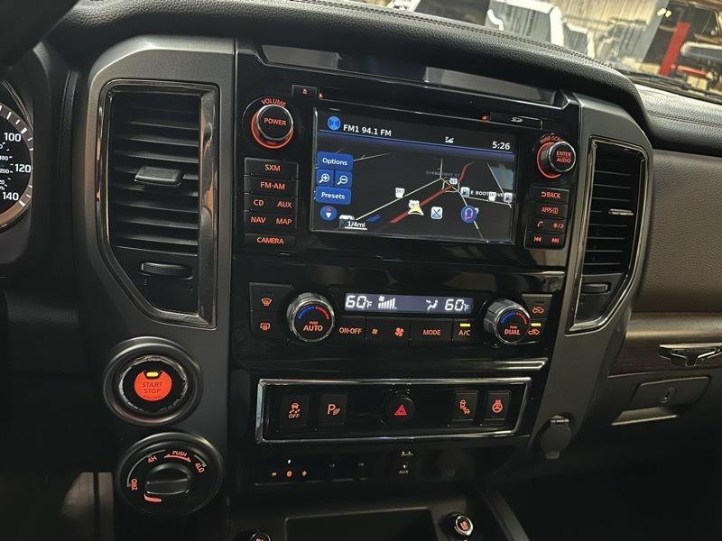 Nissan Titan XD Platinum Reserve Crew Cab 4WD Diesel 2017