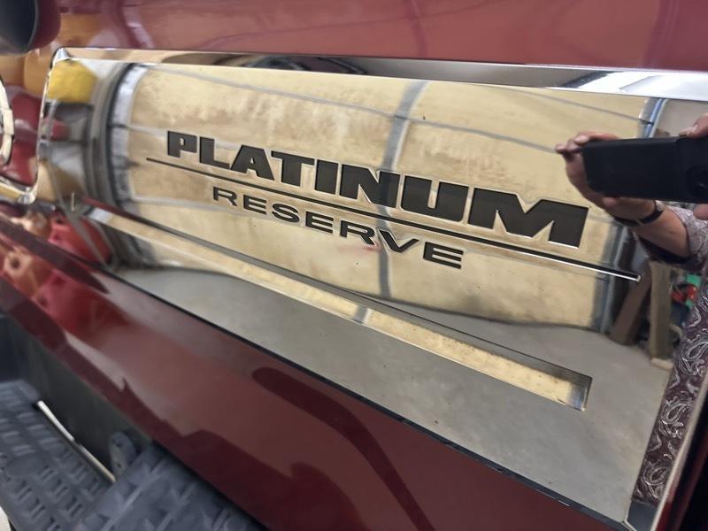Nissan Titan XD Platinum Reserve Crew Cab 4WD Diesel 2017