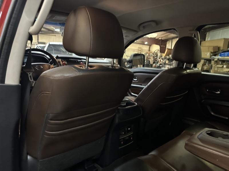 Nissan Titan XD Platinum Reserve Crew Cab 4WD Diesel 2017