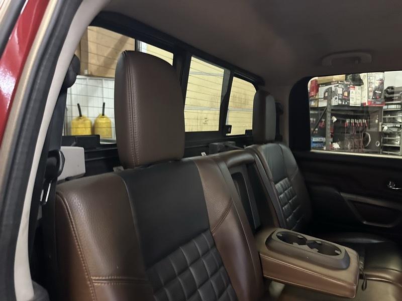 Nissan Titan XD Platinum Reserve Crew Cab 4WD Diesel 2017