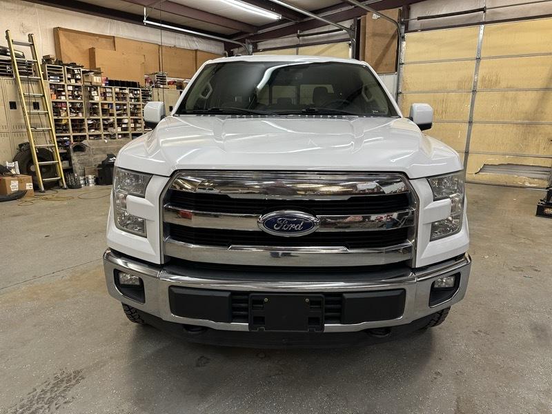 Ford F-150 Lariat SuperCrew Short Box 4WD 2015