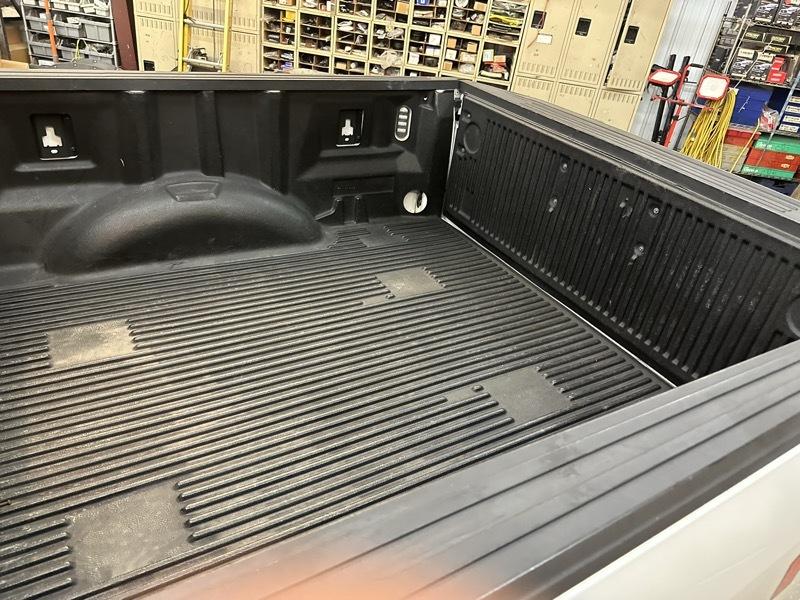 Ford F-150 Lariat SuperCrew Short Box 4WD 2015