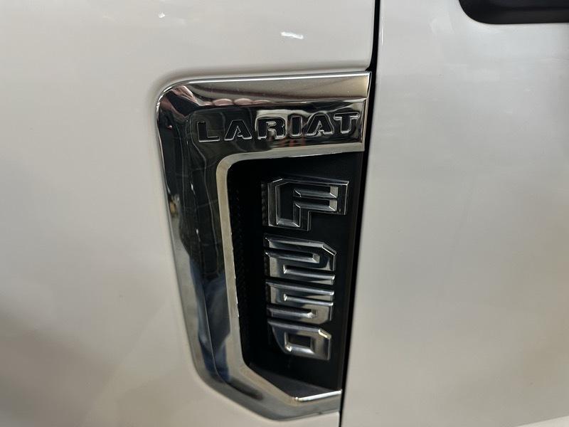 Ford F-250 SD Lariat Crew Cab SWB 4WD 2019