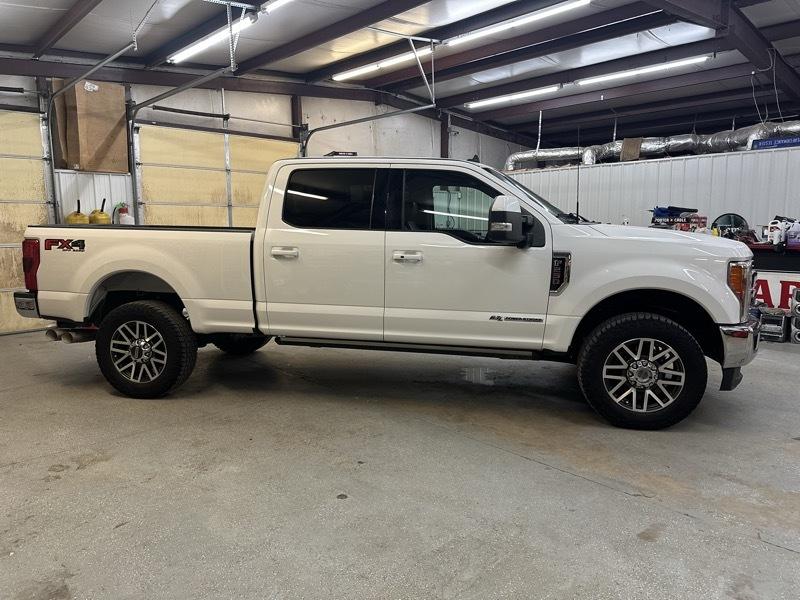 Ford F-250 SD Lariat Crew Cab SWB 4WD 2019