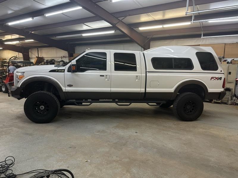 Ford F-350 SD King Ranch Crew Cab Long Bed 4WD 2015