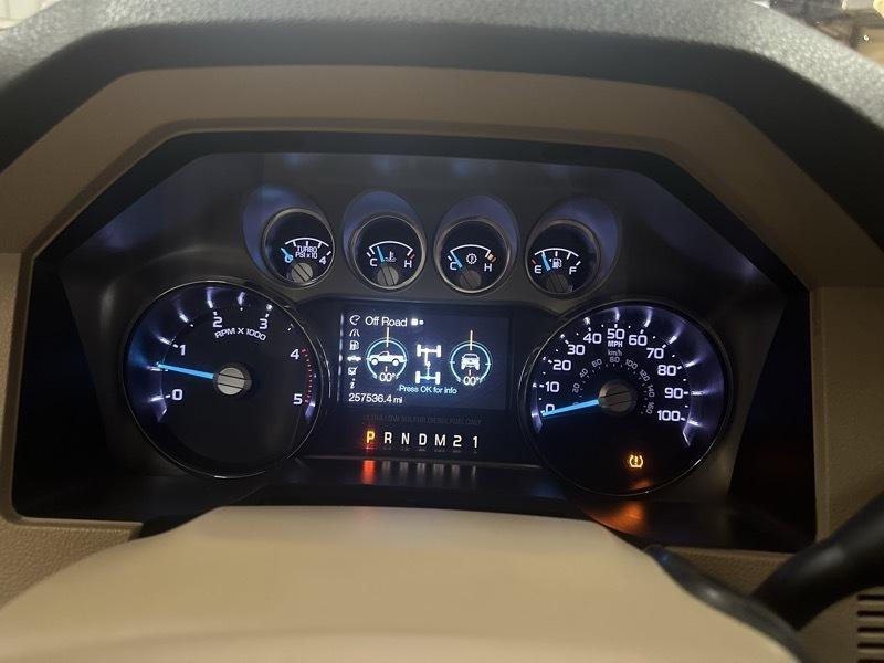 Ford F-350 SD King Ranch Crew Cab Long Bed 4WD 2015