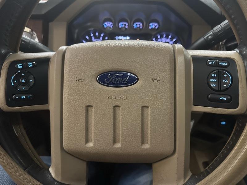 Ford F-350 SD King Ranch Crew Cab Long Bed 4WD 2015