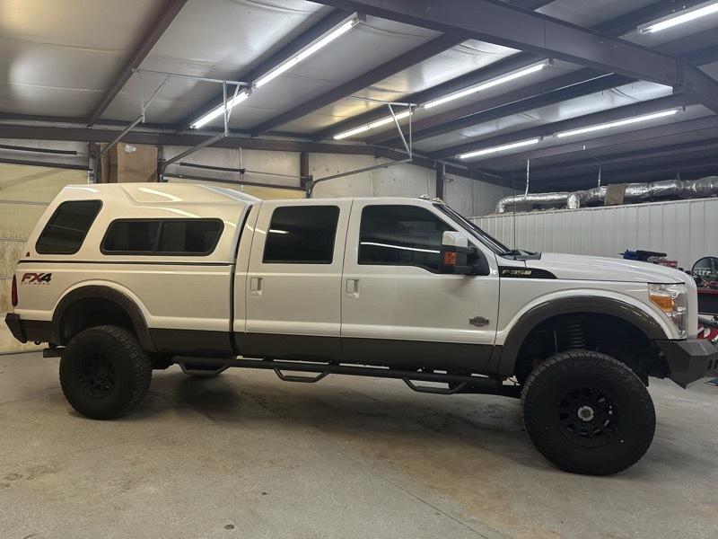 Ford F-350 SD King Ranch Crew Cab Long Bed 4WD 2015