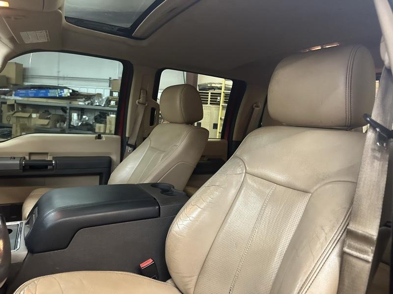 Ford F-250 SD Lariat Crew Cab Short Bed 4WD 2016