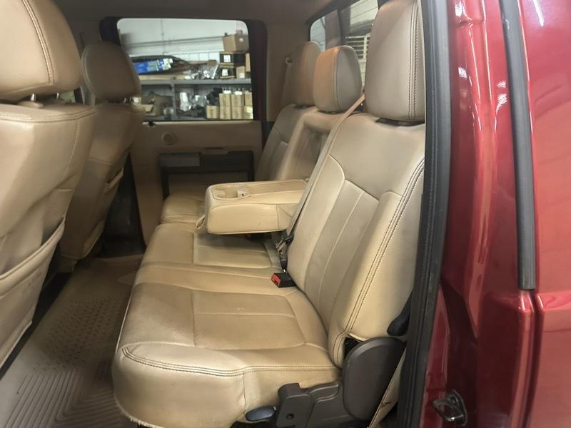 Ford F-250 SD Lariat Crew Cab Short Bed 4WD 2016